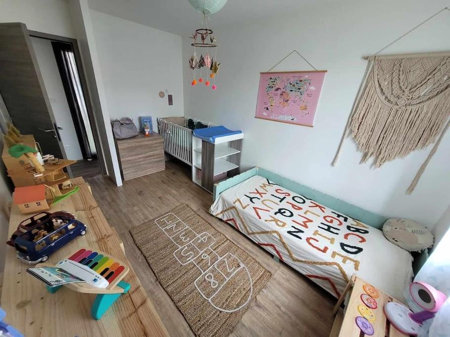 Villa Maison Individuelle Cloturee à Coutras Extérieur photo